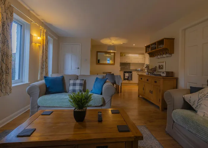 Holly Cottage